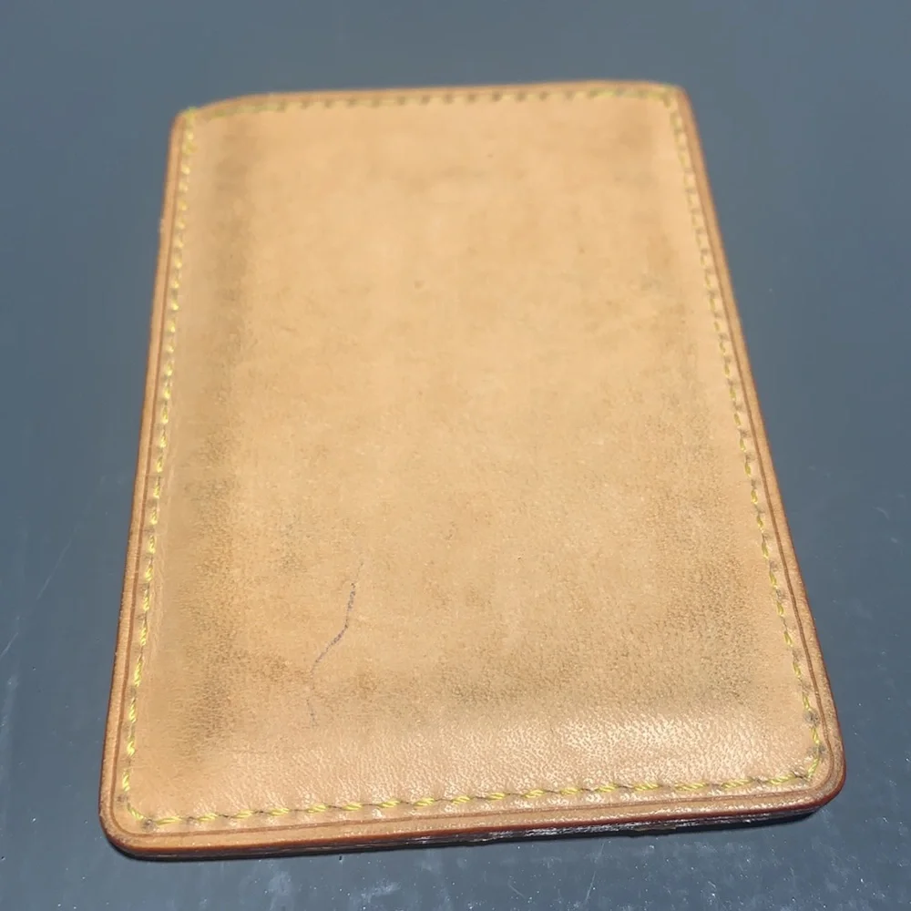 Authentic Louis Vuitton Leather Trunk Card Holder from Palm Beach Event - Picture 4 of 4